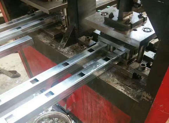 乐竞体育乐竞体育首页_乐竞(中国)家具管加工——开孔