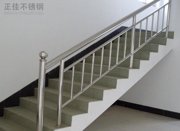 楼梯扶手乐竞体育乐竞体育首页_乐竞(中国)管规格
