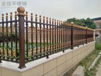 浅谈乐竞体育乐竞体育首页_乐竞(中国)花纹管在围栏的应用